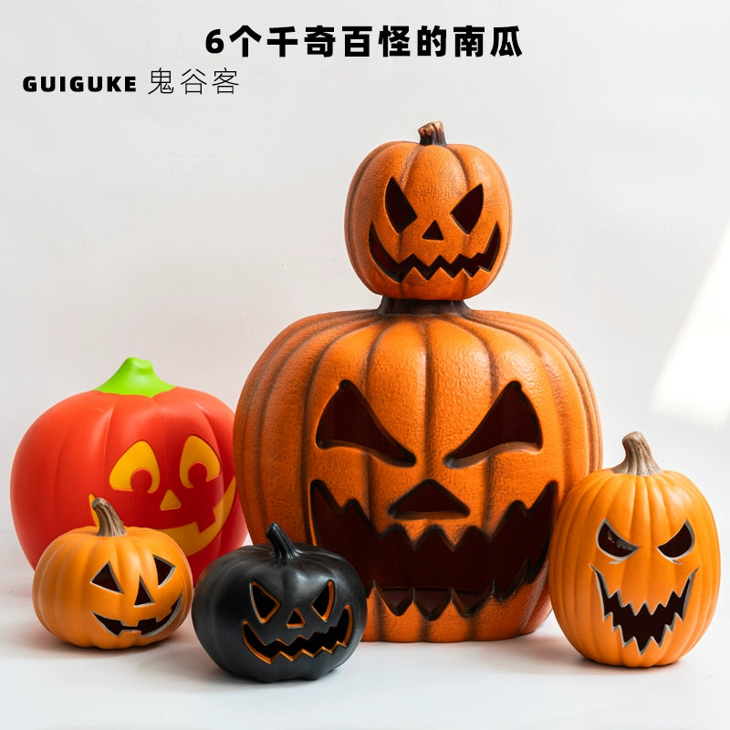 Cut Out Theme Park Outdoor Scene Layout Pumpkin Lamp