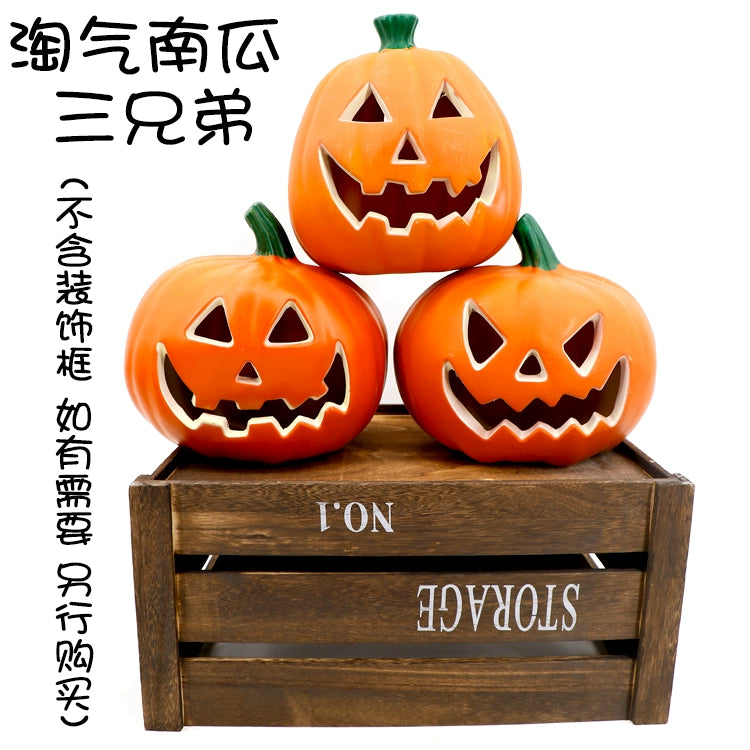 Cut Out Theme Park Outdoor Scene Layout Pumpkin Lamp