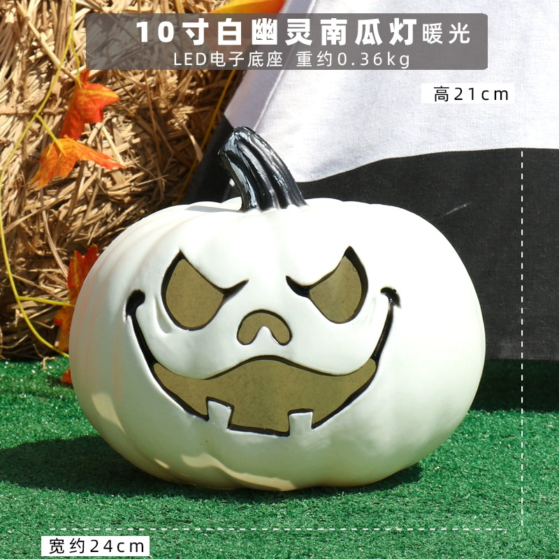 Cut Out Theme Park Outdoor Scene Layout Pumpkin Lamp