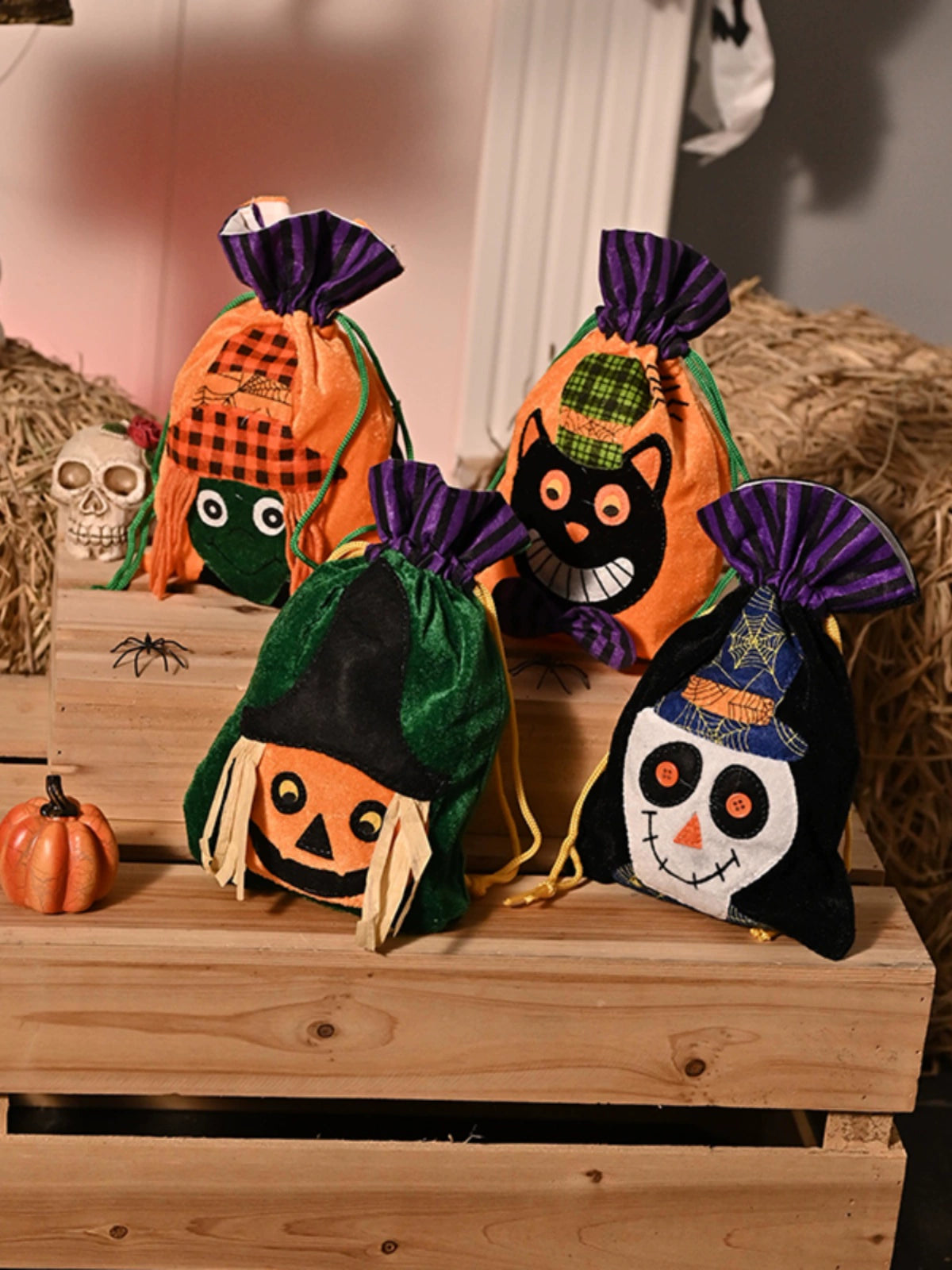 Halloween Kids’ Scene Layout Candy Bag – Flannel Trick-or-Treat Satchel 🎃🍬