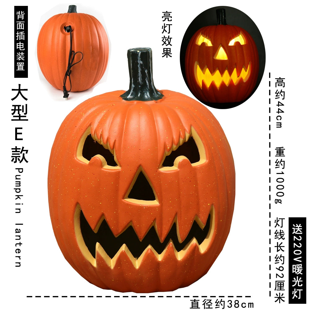 Cut Out Theme Park Outdoor Scene Layout Pumpkin Lamp