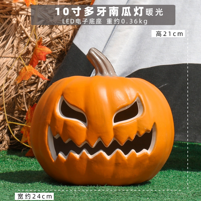 Cut Out Theme Park Outdoor Scene Layout Pumpkin Lamp