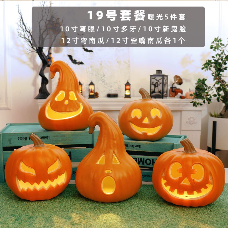 Cut Out Theme Park Outdoor Scene Layout Pumpkin Lamp