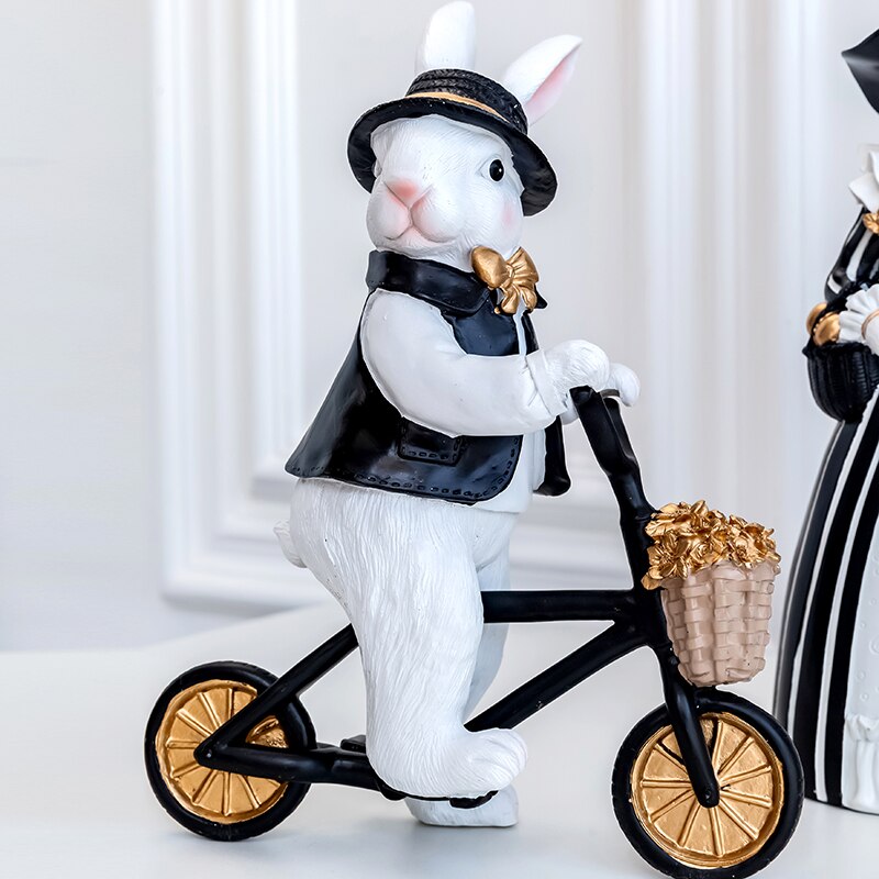 Pastoral Palace Rabbit Family Decoration