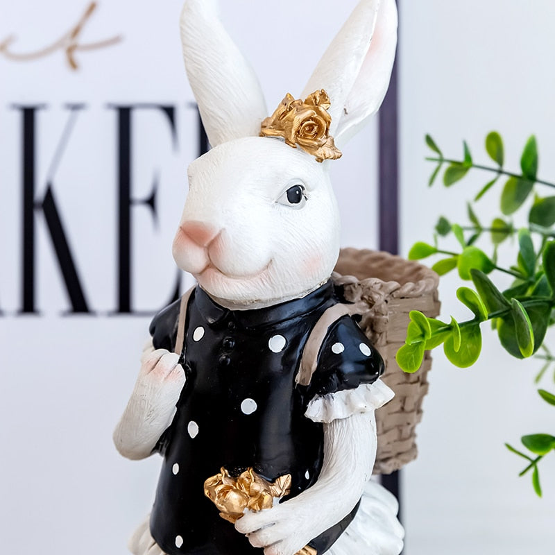 Pastoral Palace Rabbit Family Decoration